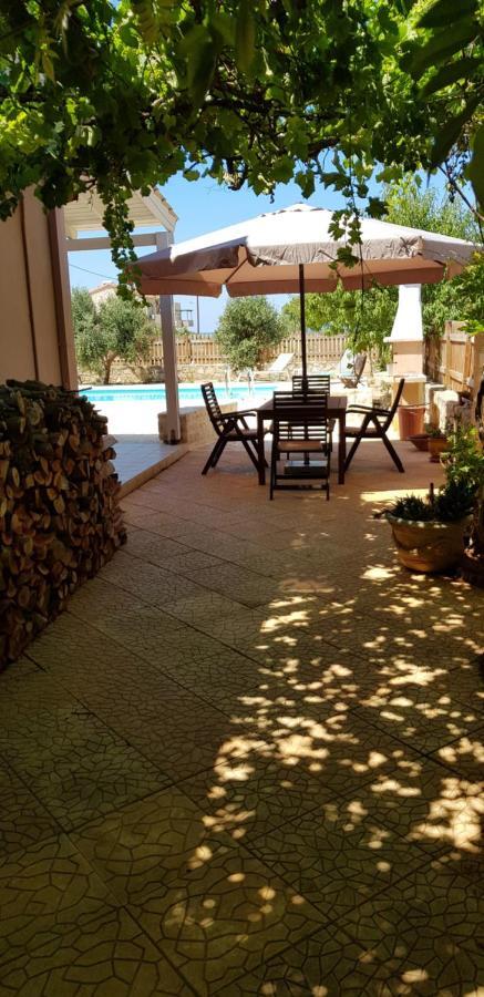 Beach Cottage Tavronitis Dış mekan fotoğraf