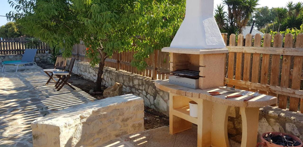 Beach Cottage Tavronitis Dış mekan fotoğraf